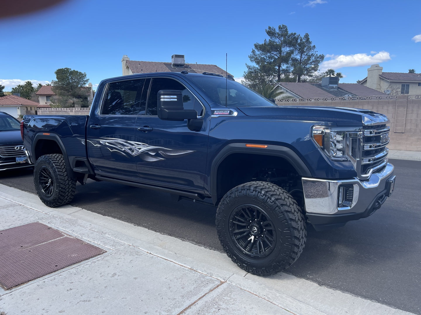 carbon fiber spear vinyl graphics on GMC pickup truck