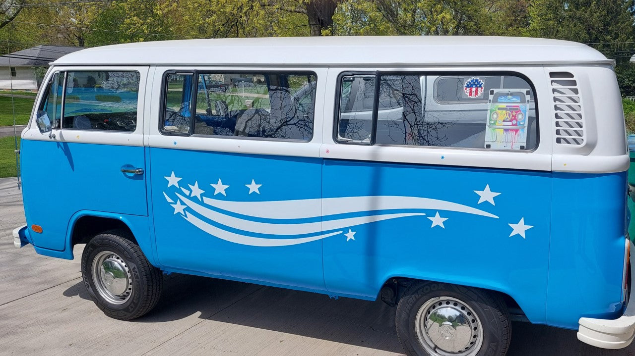 stars and stripes vinyl graphics on the side of volkswagon kombi